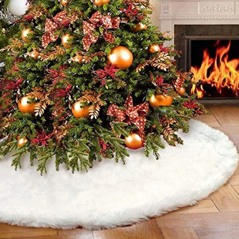 White Faux Fur Christmas Tree Skirt, Plush Snowy Tree Skirt