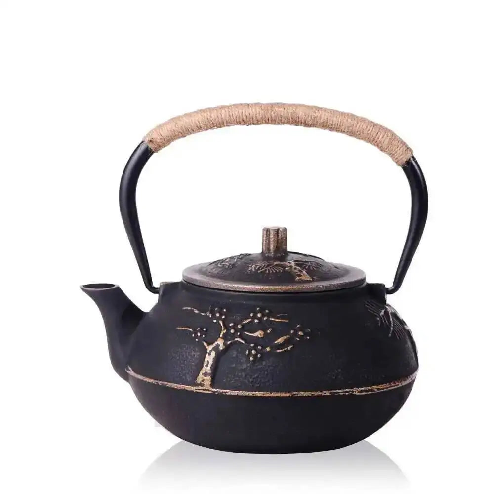 Cast Iron Teapot, Japanese Tetsubin with Tea Infuser (900 ml)