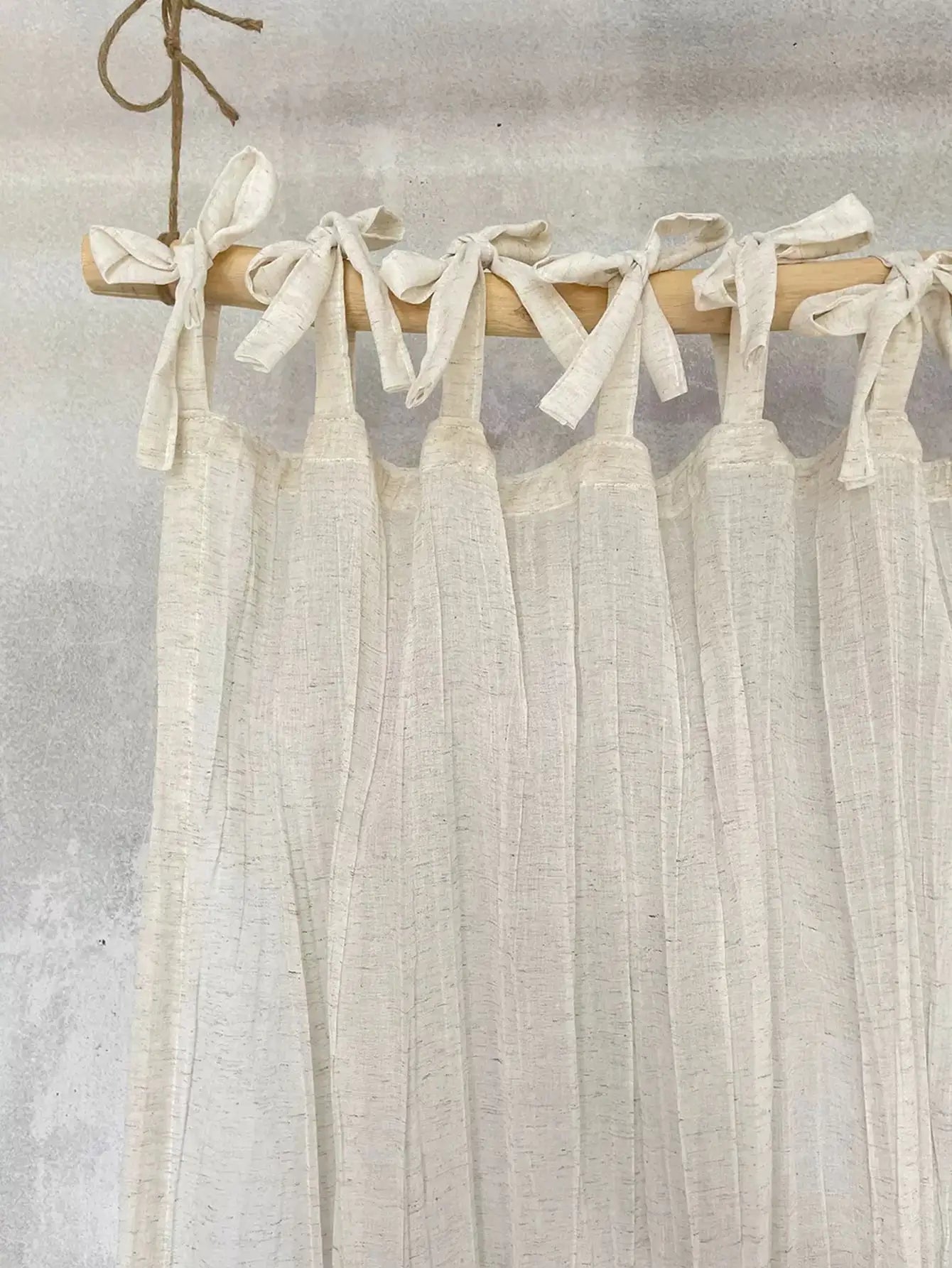 Wrinkled Linen Tab Top Curtain product photo 1