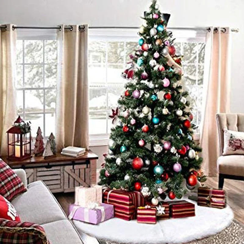 White Faux Fur Christmas Tree Skirt, Plush Snowy Tree Skirt