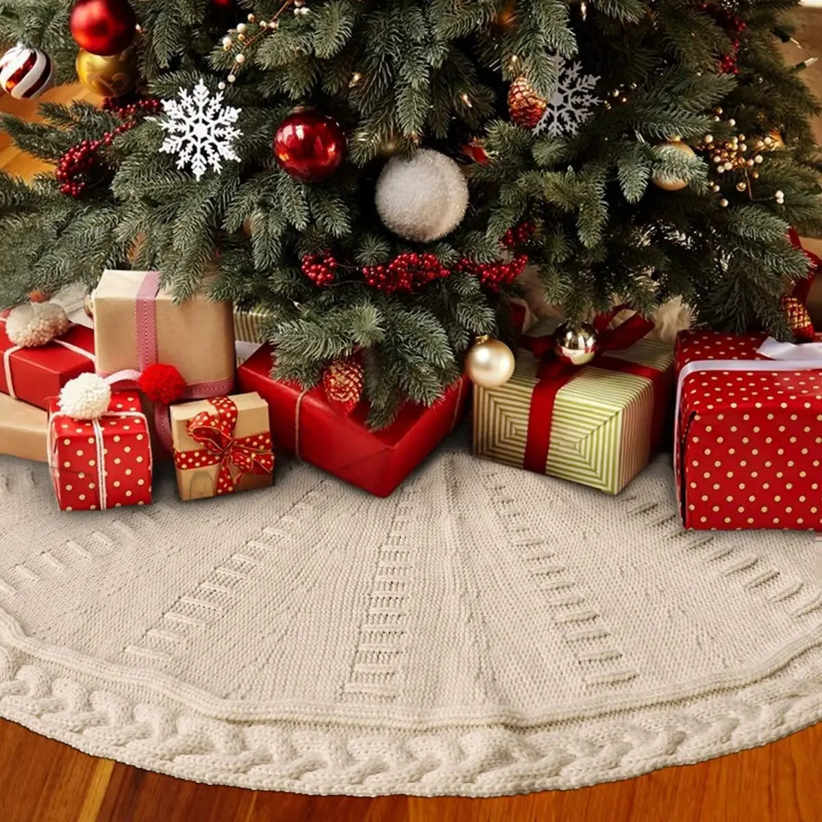 Cable Knit Christmas Tree Skirt, Chunky Knitted Holiday Tree Skirt