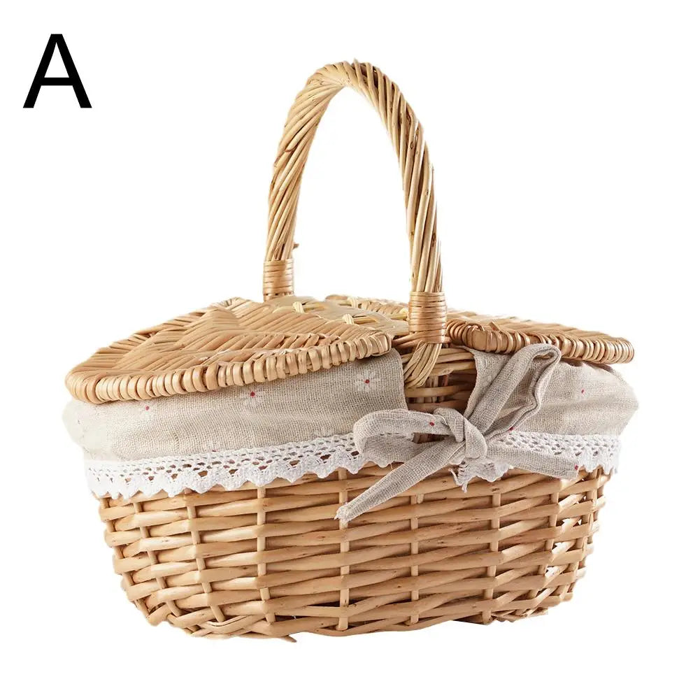 Rattan picnic basket with linen liner